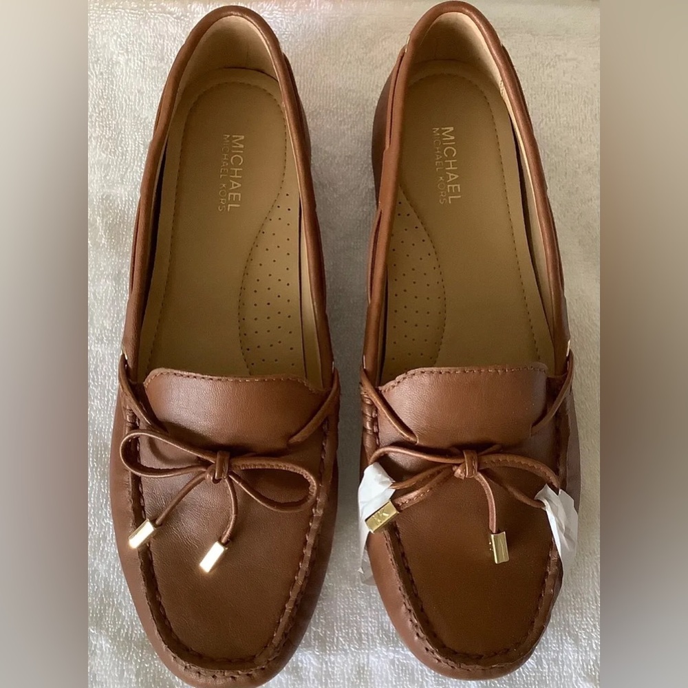 New! Michael Kors Sutton Moccasin Flat Loafers
